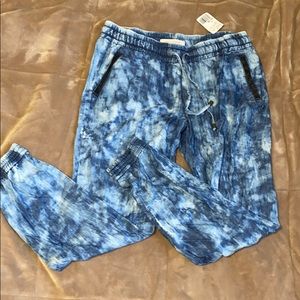FOREVER 21 ACID WASH JOGGER PANTS